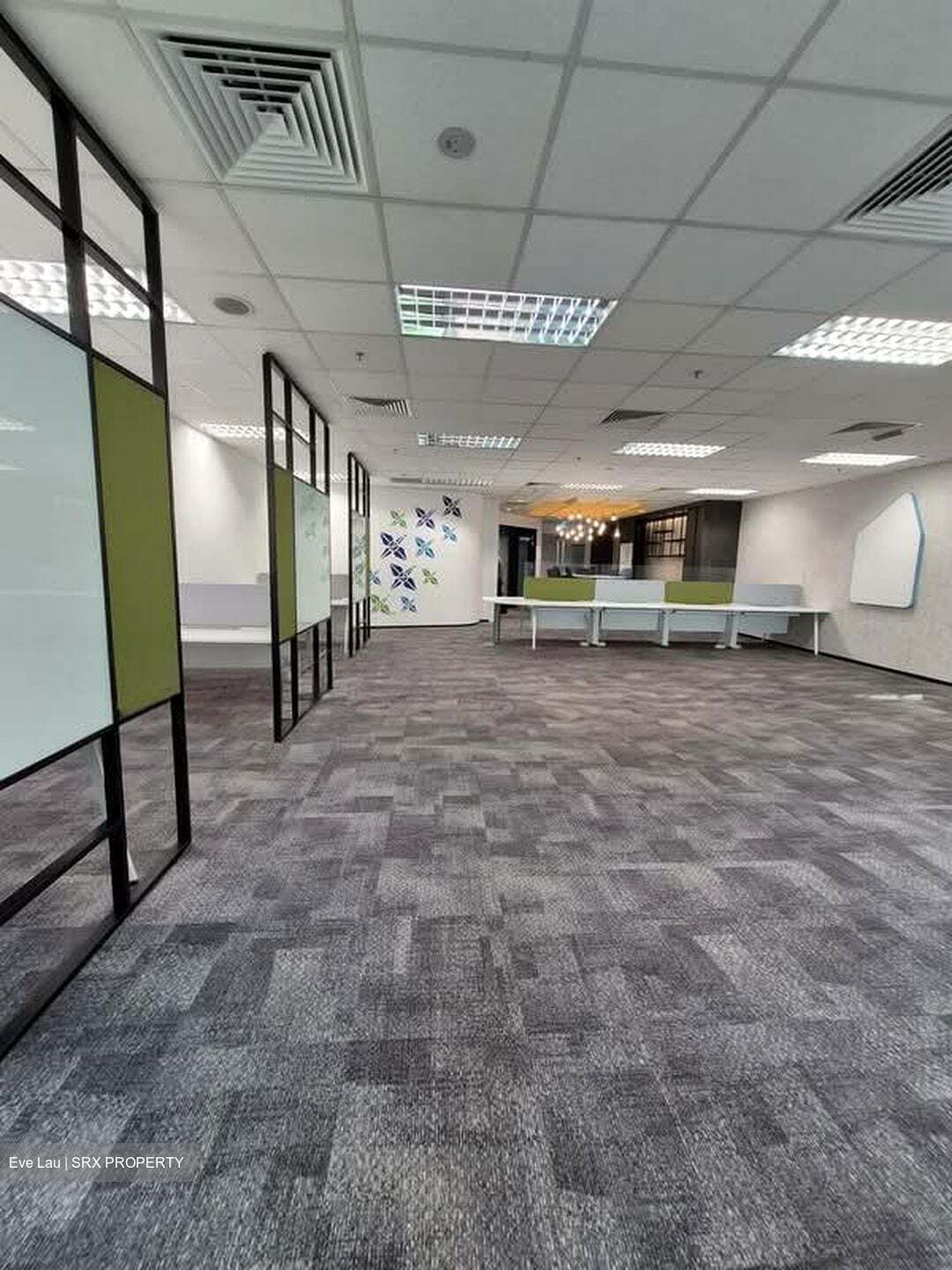 Oue Downtown (D1), Office #539403261